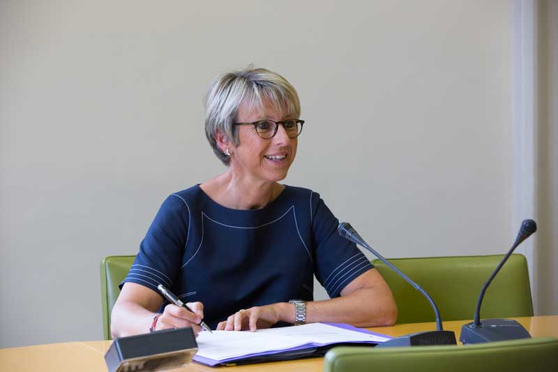 Annick Billon